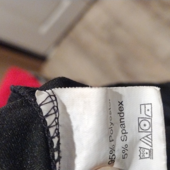 Shein Gothic Tee M - Picture 4 of 4